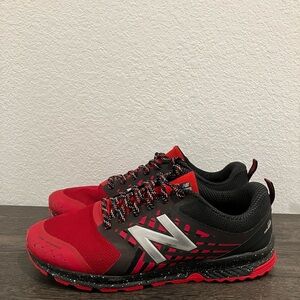 NEW BALANCE FuelCore NITREL Trail Running Shoes Mens 11 Red Black All Terrain